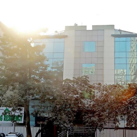 Hotel Chirag Residency Nowe Delhi Zewnętrze zdjęcie